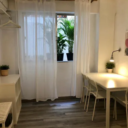 4studios 2*